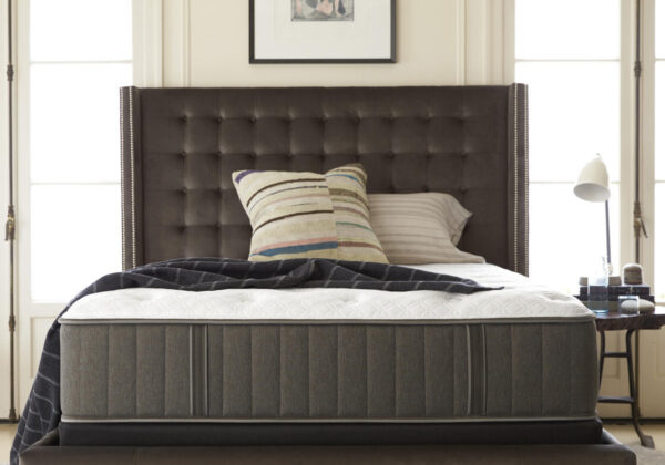 Mayfair Spring 2000 Memory Foam Deluxe Mattress