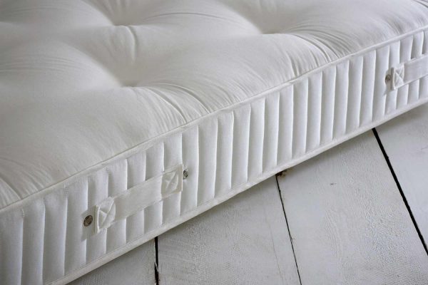 The Mulberry Natural Pocket Spring Divan Bed - Image 4