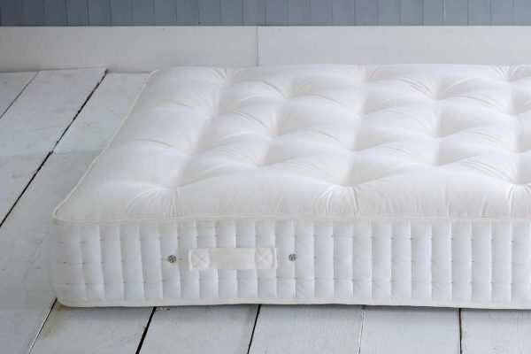 The Sloane 3000 Pocket Spring Natural Divan Bed - Image 2