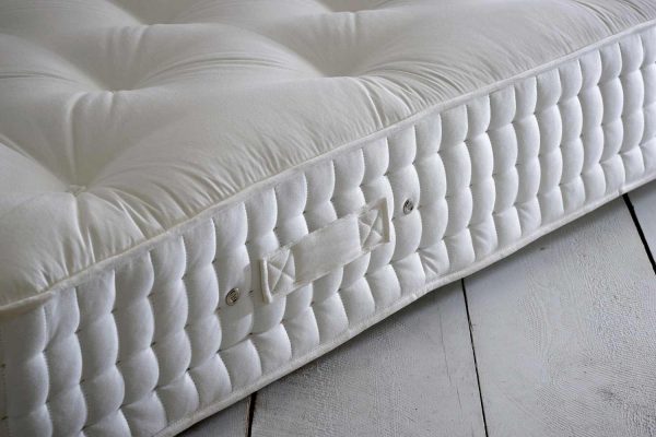 The Sloane 3000 Pocket Spring Natural Divan Bed - Image 3