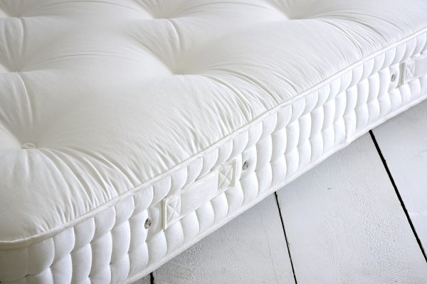The Harrington 2000 Pocket Natural Mattress - Image 3