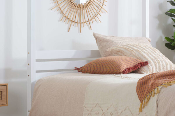 Birlea Mercia White Four Poster Bed Frame - Image 3