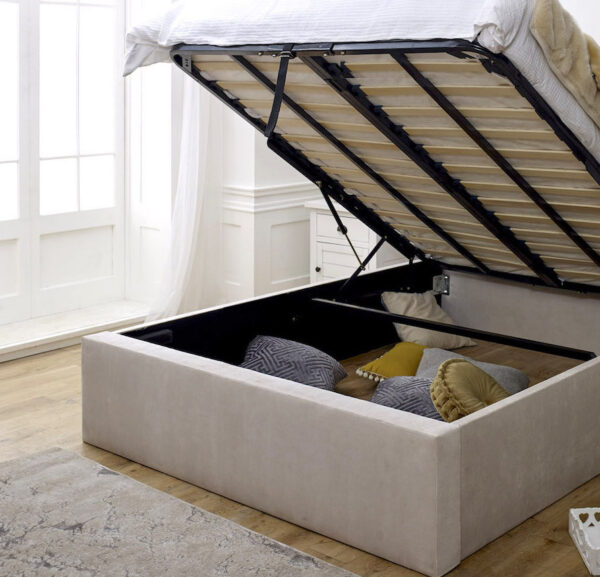 Lacey Chesterfield Deep Ottoman Bed Frame - Image 3